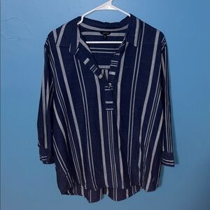 Nautica Navy and White Striped Shirt 3/4 sleeve